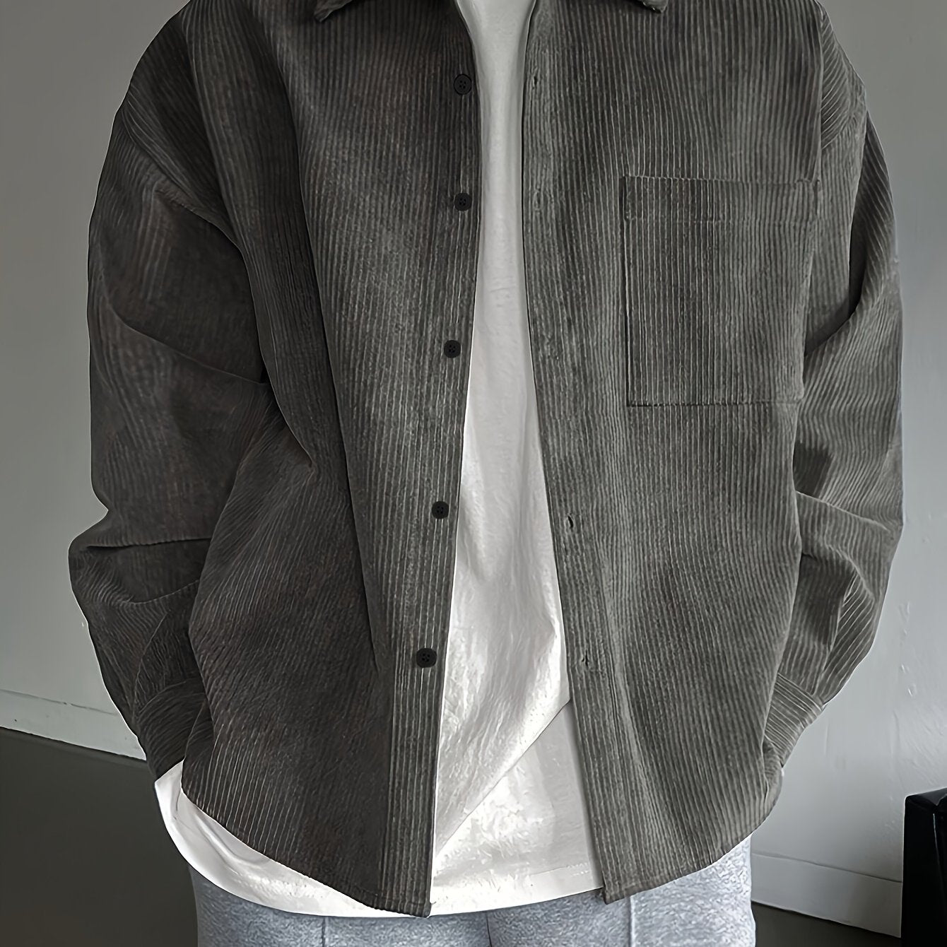 Jaqueta blazer com botão.