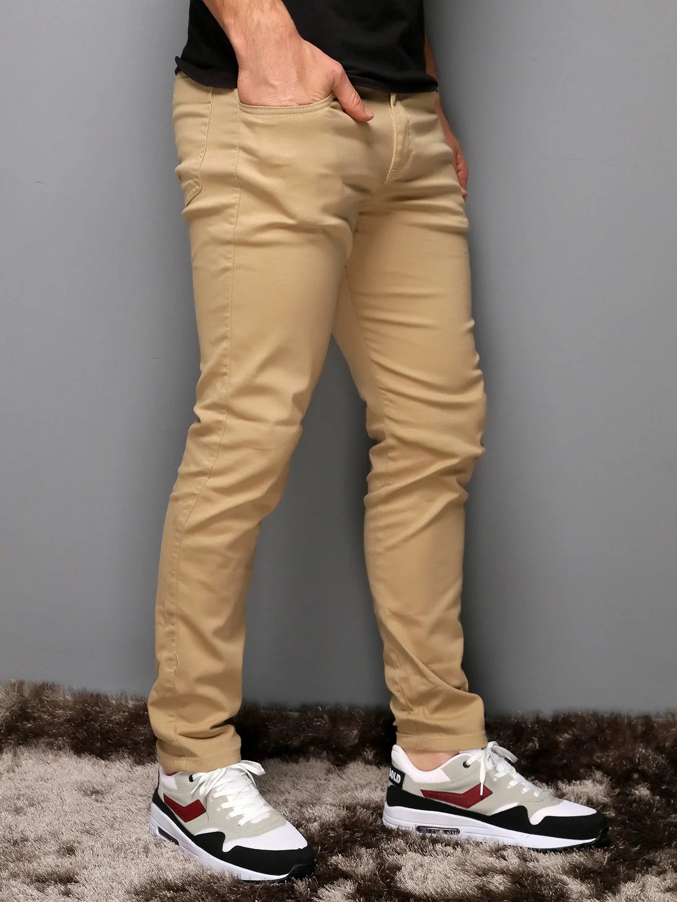 Calça de sarja skinny com elastano