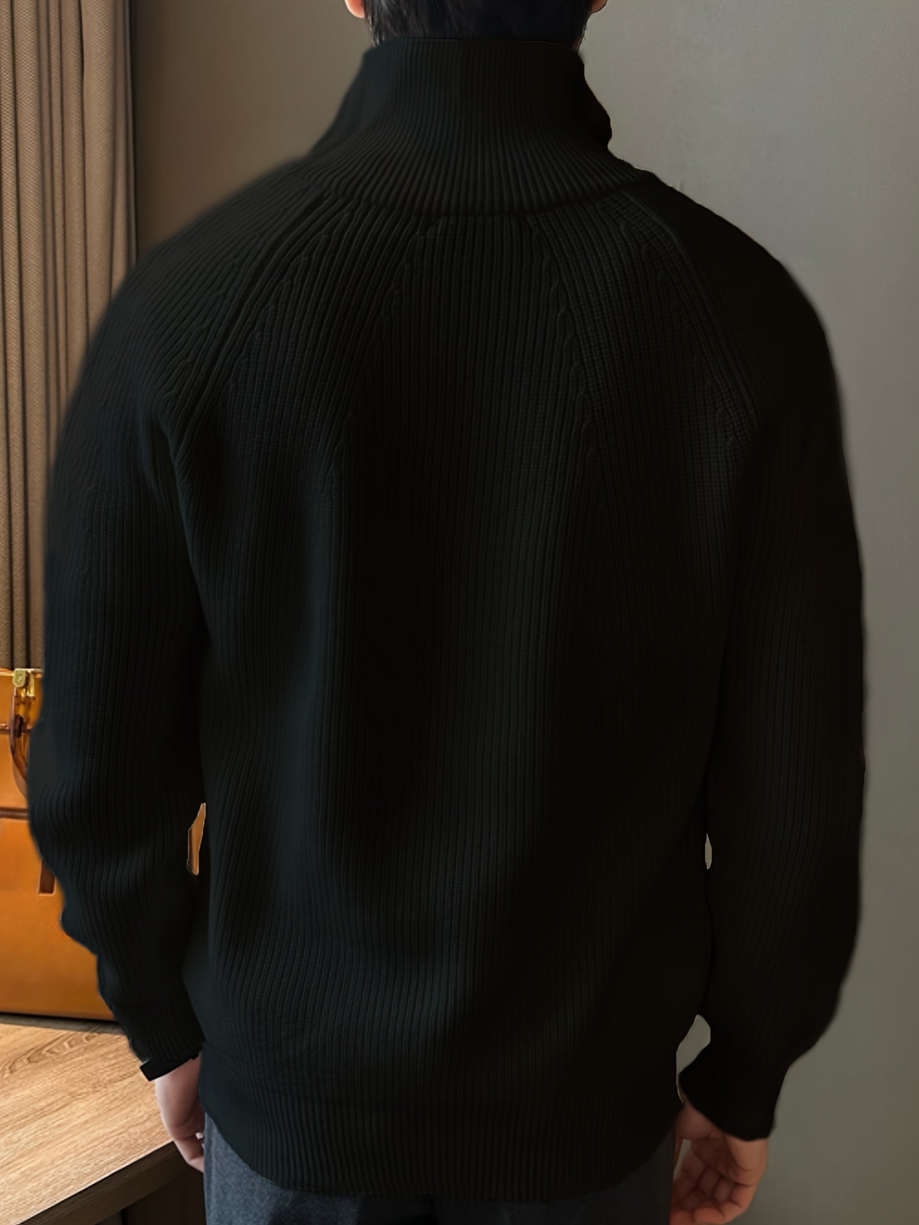 Suéter masculino quater zip.